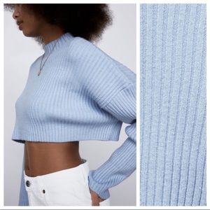 Zara Light Blue Knit Cropped Sweater. Size‎ S.